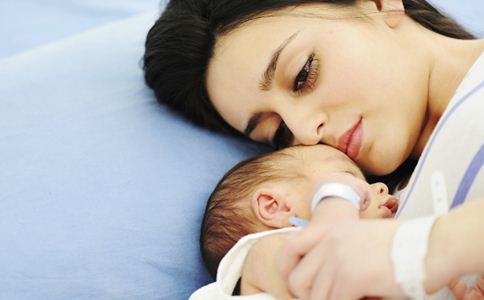 女神汤唯产女 产妇秋季坐月子注意事项