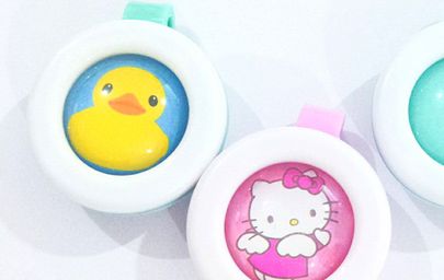 宝宝防蚊扣带着睡觉好不好 妈妈们要当心哦