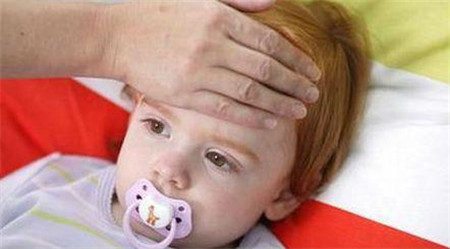 蚕豆病宝宝发烧怎么办 怎么给孩子退烧