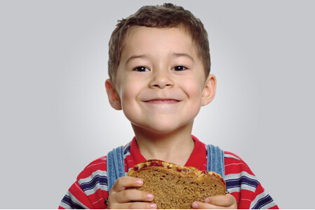 【小儿缺铁的表现】小儿缺铁会导致什么症状_儿童缺铁防治