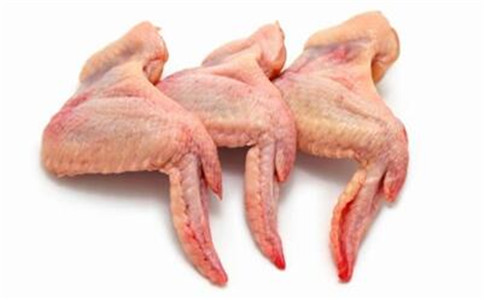 怎样做卤鸡翅膀 三种做法可好吃了