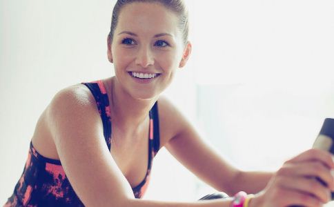 乳房下垂怎么回事 五个原因要清楚