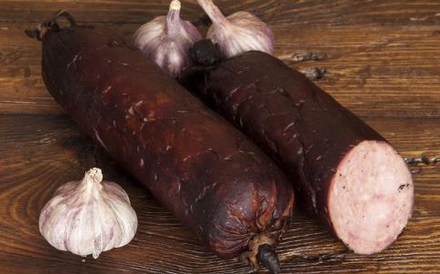 补叶酸食谱 广式香肠炒莴笋的做法