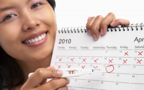 排卵期肚子疼怎么办 多休息热敷肚子