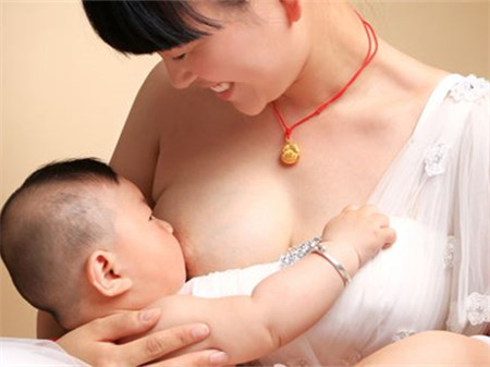 宝宝生长发育对照表 宝宝的2~3个月的生理需求