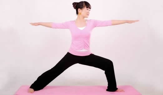 四十八式瑜伽姿势体位：详解48式标准做法及作用