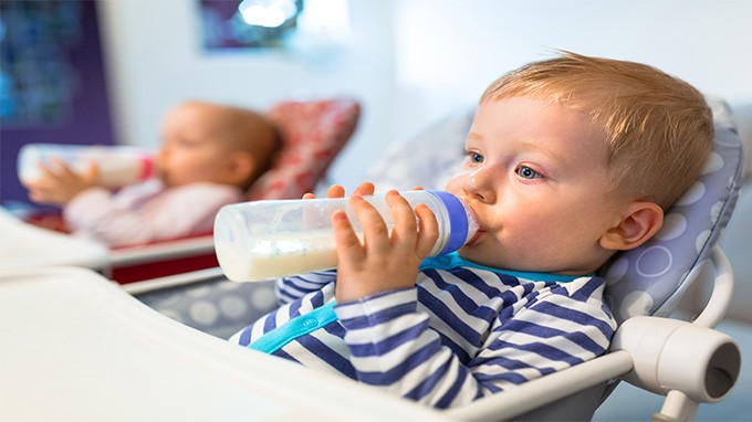 宝宝拉肚子能喝奶粉吗