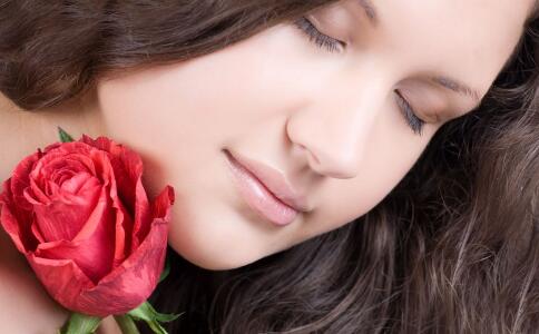 少女阴部为何长毛发 阴毛的发育过程