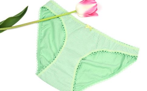 女人必知的小常识 学会选购两种贴身之物