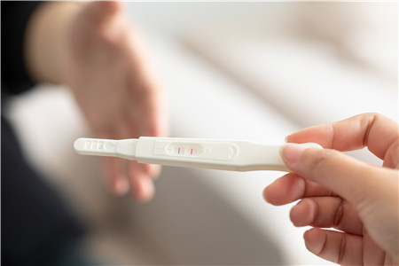 验孕棒线看生男生女