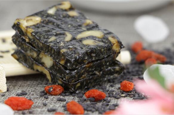 剖腹产有伤口可以吃阿胶吗 剖腹产有伤口可以吃阿胶吗 剖腹产什么时候可以吃阿胶糕