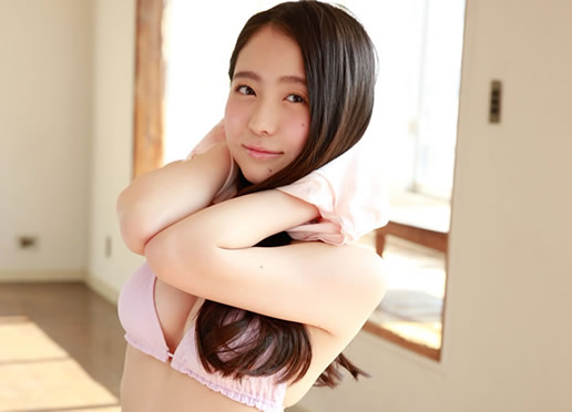 女孩什么时候穿文胸比较好：女孩发育期间穿什么内衣