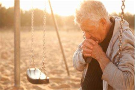 肺炎的症状有哪些症状？留意这些症状一经出现必须就医