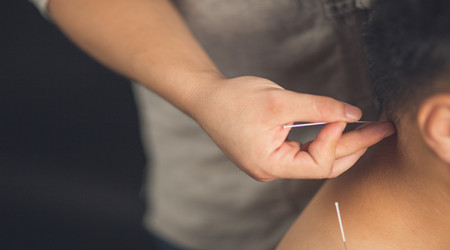 艾灸可以调理卵巢早衰吗?通过艾灸调理有没有效果