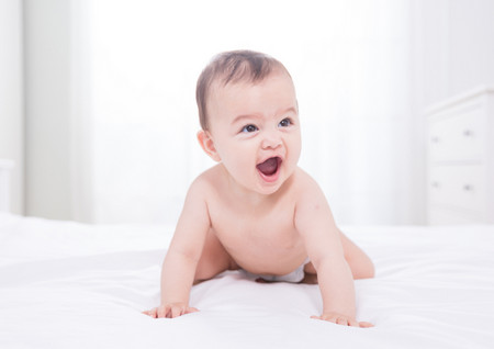 婴儿出牙发烧如何处理