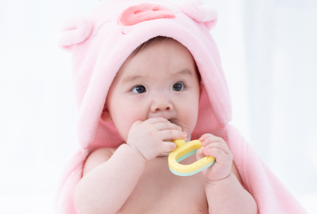 安抚奶嘴几个月开始用