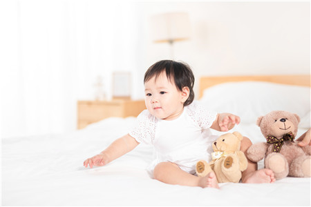 【2018双胞胎乳名】2018适合双胞胎的小名_2018龙凤胎小名