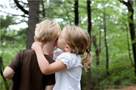 属鼠小孩起乳名