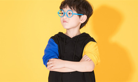 男孩勇敢自信的英文名