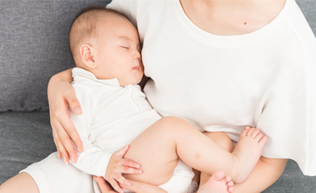 新生儿湿疹怎么好得快