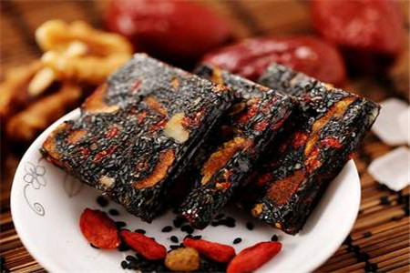 3种女人不适合吃阿胶