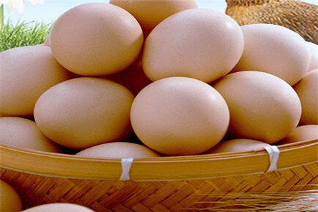 怀孕初期吃五种食物对胎儿发育好