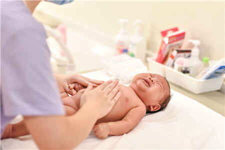 宝宝积食的几大症状