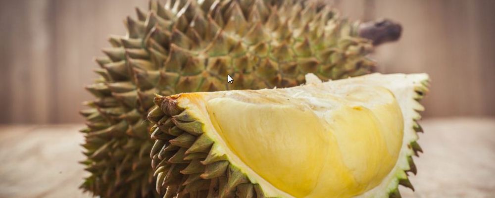 官方通报村民哄抢榴莲食物中毒 注意这几类人不宜吃榴莲