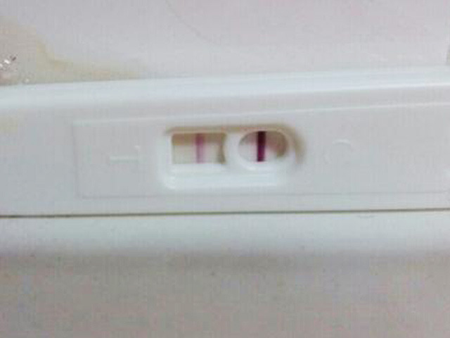 月经推迟两天用验孕棒能测出来吗