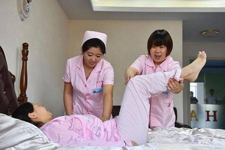 产妇坐月子期间可以吃蘑菇吗 坐月子时产妇吃什么更好下奶