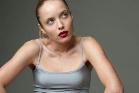 乳房下垂的常见原因以及改善方法