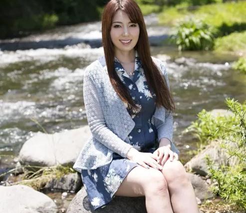 网友推荐日本最漂亮十大AV女优