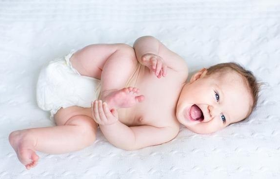 纸尿裤虽然方便好用,但是这些地方还是要注意