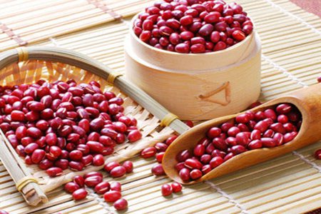 红豆的功效与作用,这五个女人吃红豆的营养价值及功效
