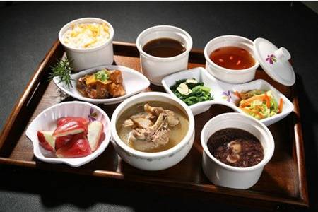 坐月子可以吃什么好？月子餐30天食谱哪些可以必吃