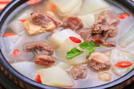 冬季养生食谱有哪些？这五个女生冬季养生汤煲汤食谱大全