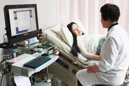 人工受精与婴儿试管哪个成功率高 人工受精方法都有哪些