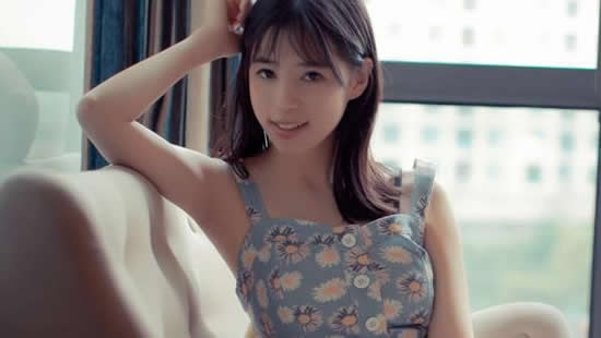 艾栗栗个人资料 性感女模艾栗栗身高三围多少？