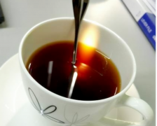 无论是顺还是剖,产后当天喝点这种＂水＂,可以帮助恶露的排出