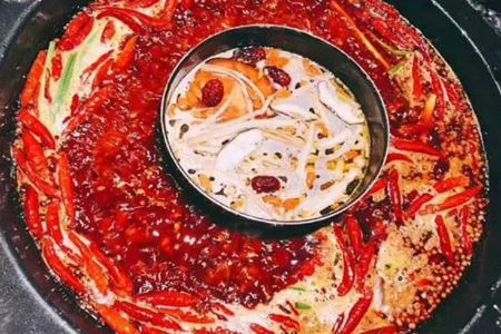 缓解痛经多吃榴莲苹果远离两大加重病情的食物