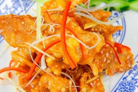 锅包肉怎么做才酥脆？锅包肉的做法最正宗的做法