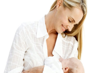 母乳喂养有什么优势？为什么要坚持母乳喂养