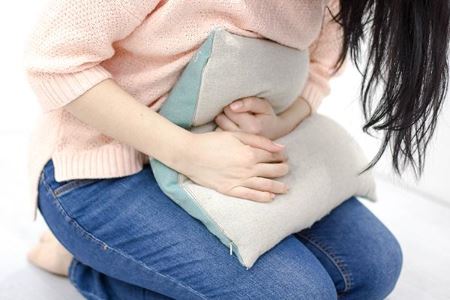 女人痛经要注意做好两件事