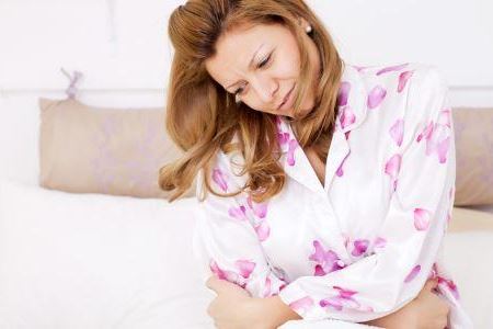 女人痛经要注意做好两件事