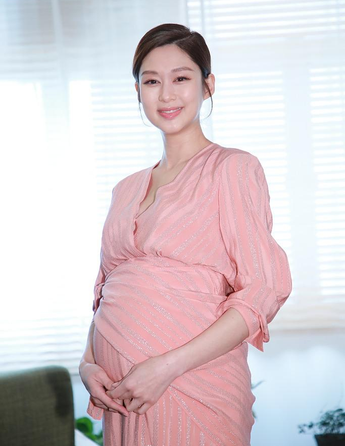 岑丽香表示怀孕后记忆变差了，“差到如果有人跟我讲话，我一定要问他两、三次，你可以再说多一次吗？”