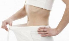 夏天减肥要少吃吗