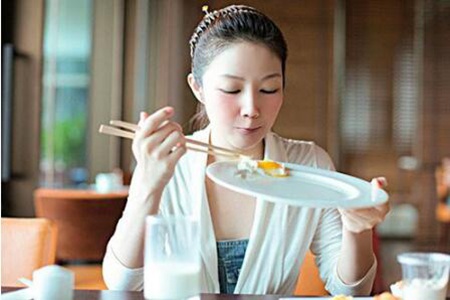 减肥期间吃什么最容易瘦？三餐饮食规律能越减越瘦