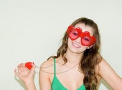 【近视孕妇】孕妇近视会遗传给宝宝吗_孕妇近视多少度不能顺产