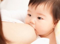 【新生儿哺乳】新生儿哺乳时间_新生儿哺乳姿势