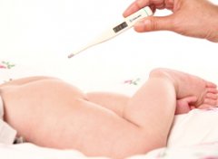 【新生儿发烧】_新生儿发烧怎么办_新生儿发烧吃什么药